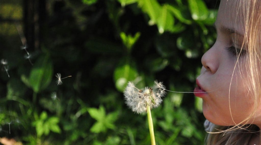 How to reduce stress level by deep breathing